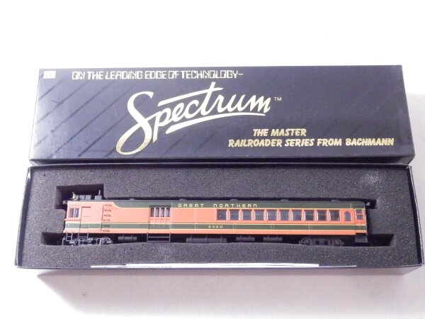 »SPECTRUM 81407 H0 DC · GASELEKTRISCHER TRIEBWAGEN "DOODLEBUG" DER GREAT NORTHERN · OVP«