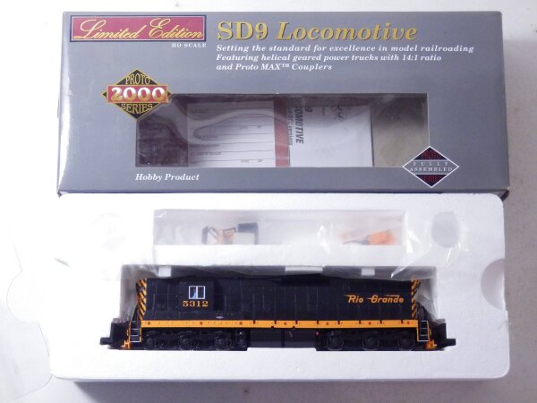 »PROTO 2000 #920-48605 H0 DC · DIESELLOK EMD SD9 DRGW · OVP« #1 #1