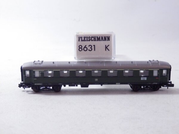 »FLEISCHMANN 8631K N DC · PERSONENWAGEN DER DB · OVP« #1