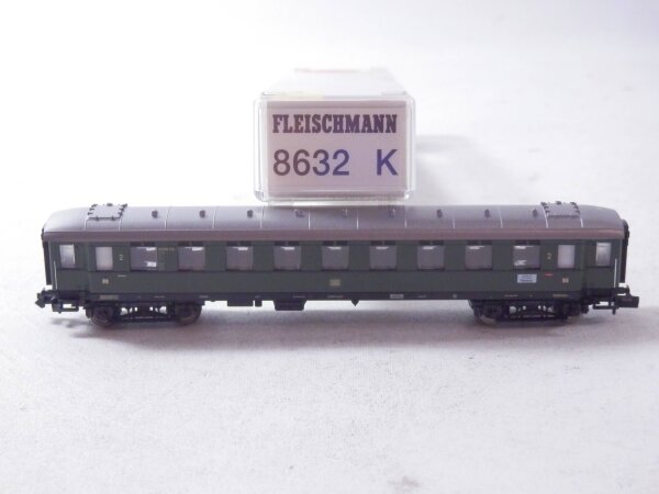 »FLEISCHMANN 8632K N DC · PERSONENWAGEN DER DB · OVP« #1