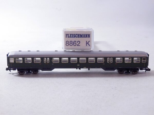 »FLEISCHMANN 8862K N DC · PERSONENWAGEN DB · OVP« #1